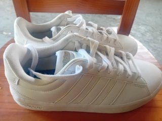 Zapatillas Adidas Cloudfoam Beige