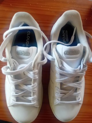 Zapatillas Adidas Cloudfoam Beige