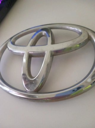 LOGO TOYOTA