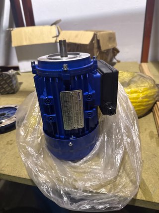 Motor Eléctrico Monofásico 0.50 CV B5