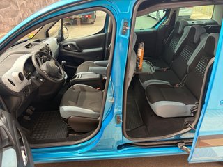Citroen berlingo 115 cv 5 marchas 208000km 12/2013