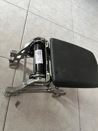 Apoyabrazos Audi A4 B9