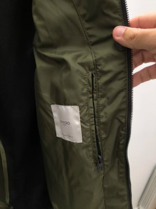 Chaqueta verde estilo bomber