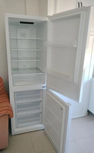 Frigorífico grande blanco