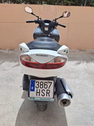 Suzuki Burgman 125