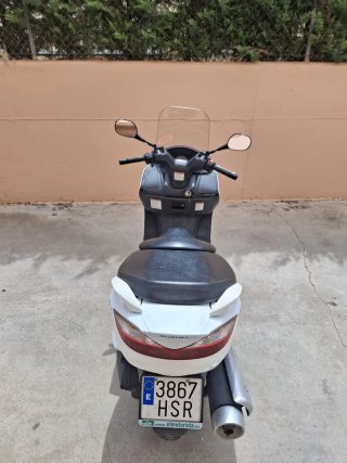 Suzuki Burgman 125