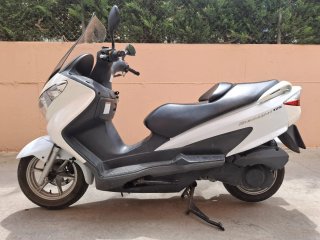 Suzuki Burgman 125
