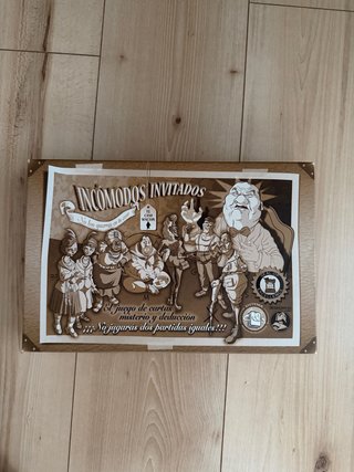 Incomodos Invitados - Juego de cartas