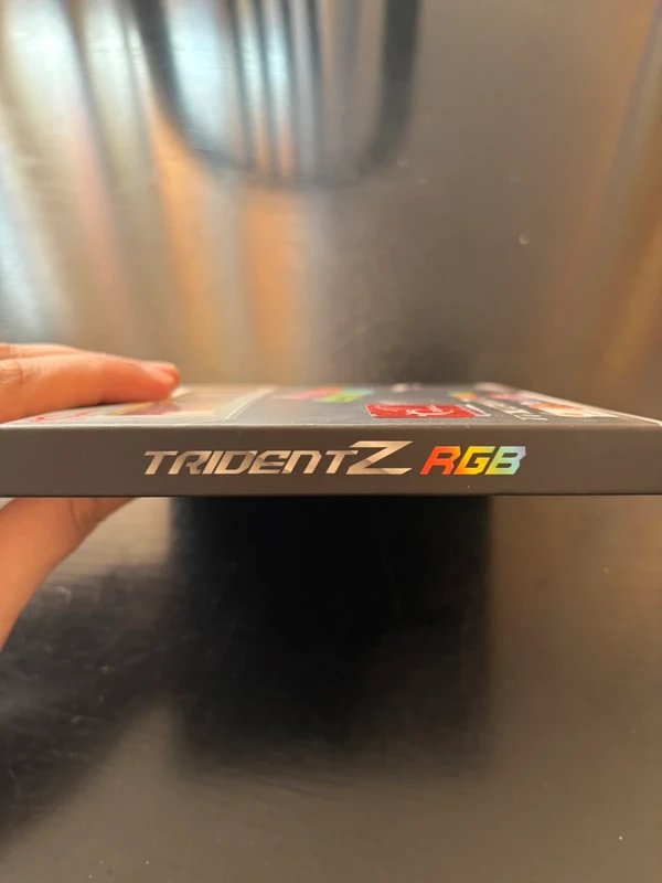 G.Skill Trident Z RGB DDR4 3200 PC4-25600 16GB 2x8