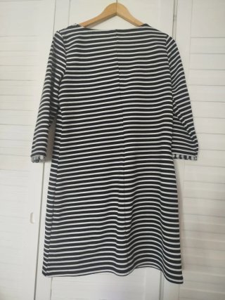 Vestido marinero rayas blanco y negro holgado