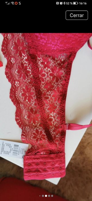 Conjunto Lenceria Rojo Bralette y Tanga H&M