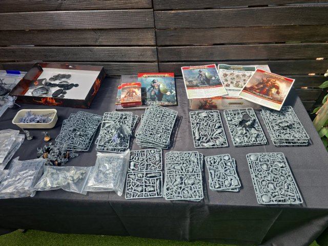 Age of Sigmar Slaves to Darkness