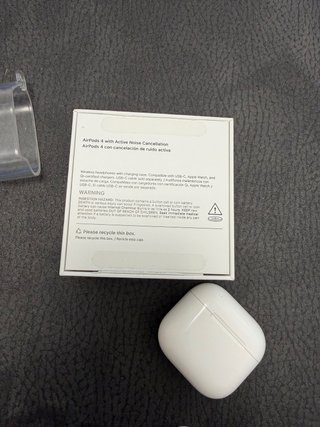 Airpods 4 con Cancelación de Ruido