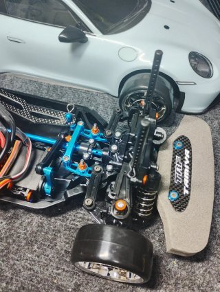 Tamiya TT02 Porsche 911 GT3 RC con luces