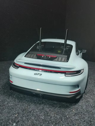 Tamiya TT02 Porsche 911 GT3 RC con luces
