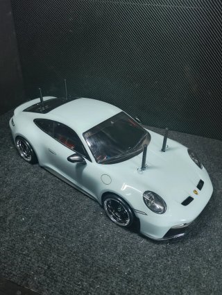 Tamiya TT02 Porsche 911 GT3 RC con luces