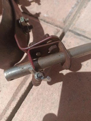 Asidero copiloto Moto Guzzi Hispania
