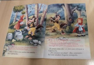 Cuentos Bilingue Caperucita Roja , Peter Pan