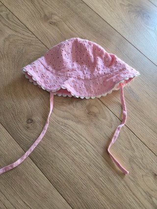 Gorro de bebé rosa