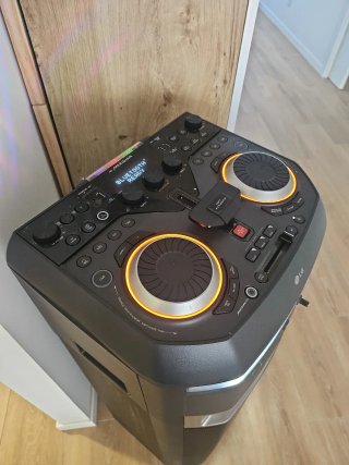 Altavoz LG XBOOM OL100 Negro 2000w