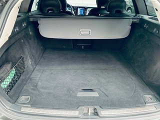 Volvo V60 B4 D ECO 2022