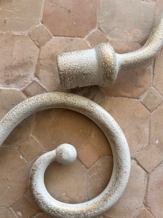 Barra cortina vintage con soportes y anillas