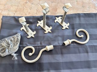 Barra cortina vintage con soportes y anillas