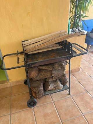 Barbacoa con leña