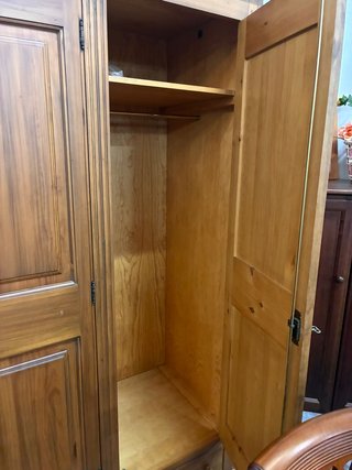Armario 3 puertas madera pino EN PERFECTO ESTADO