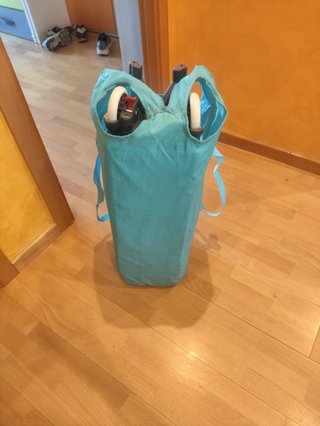 Cuna de viaje azul
