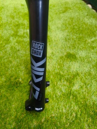 Horquilla Rock Shox Lyrik 29" Select 170 mm nueva.