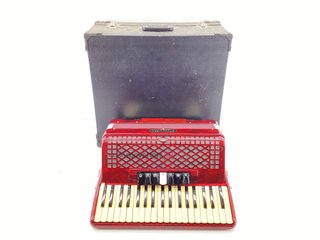 acordeon estrella 96 bajos