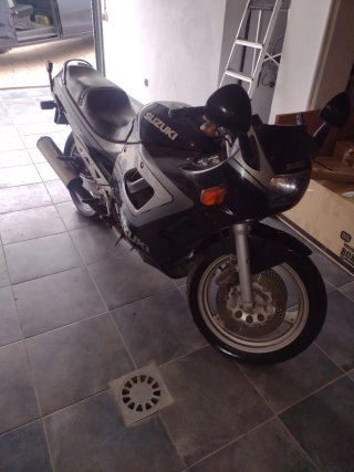Suzuki GSX 750F