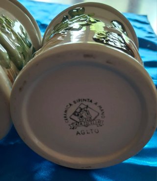 Tris barattoli ceramica dipinti a mano
