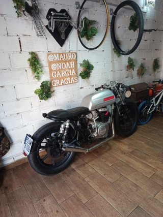 Sanglas 83 Café Racer Plata/Negra