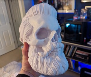 Soporte para auriculares de calavera