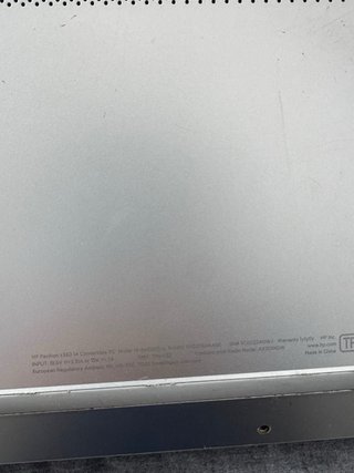 Portatile HP Pavilion in Argento