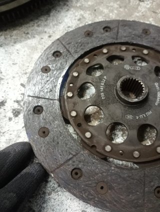 Volante bimasa + kit de embrague 1.9TDI usado