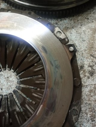 Volante bimasa + kit de embrague 1.9TDI usado
