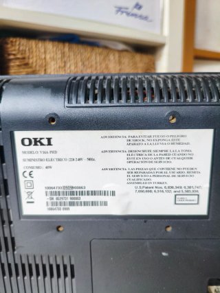 TV con DVD OKI 16"