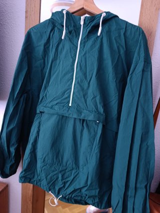 Cortavientos verde Zara mujer