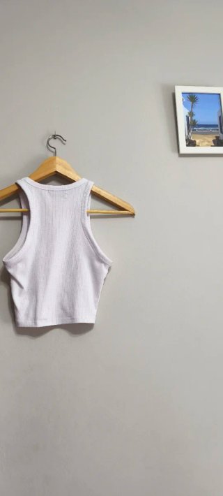 Camiseta Crop Top Pull&Bear Blanca.T.S.