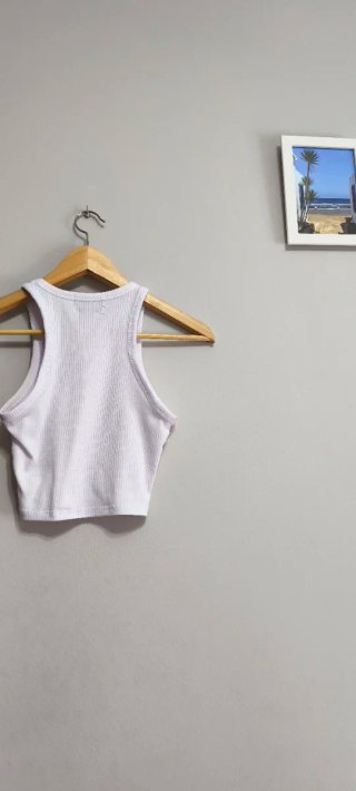 Camiseta Crop Top Pull&Bear Blanca.T.S.