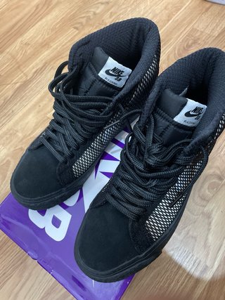 Tenis Nike Blazer Mid SB Negro Plata