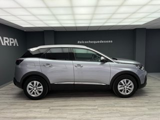 Peugeot 3008 2022