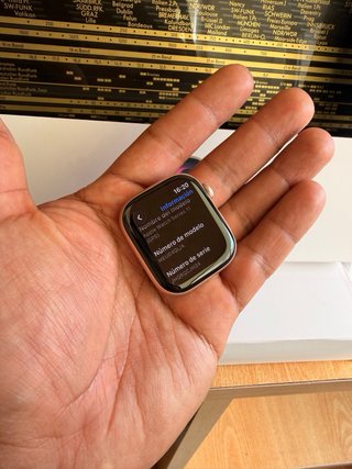 Apple Watch Series 11 42mm GPS - GARANTÍA VIGENTE
