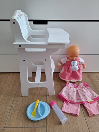 Juguete Muñeca con Trona y Accesorios
