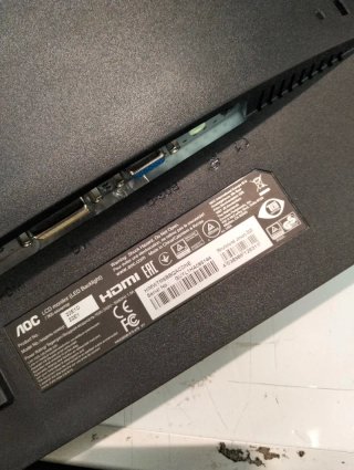 Monitor AOC 22" Full HD HDMI VGA 2ms altavoces