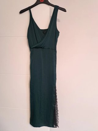 Vestido midi verde botella Zara talla S