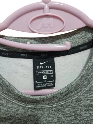 Sudadera Nike Gris con Bolsillo Canguro